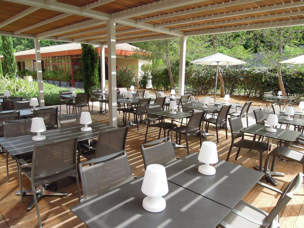 Hotel Estelou Sommières المظهر الخارجي الصورة