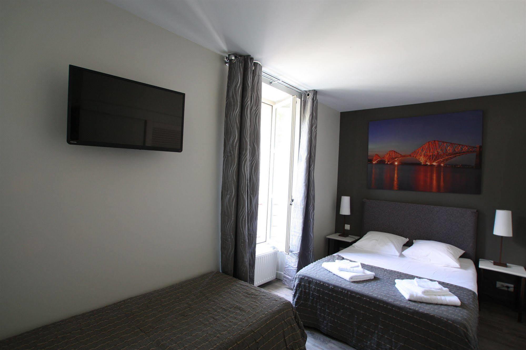 Hotel Estelou Sommières المظهر الخارجي الصورة